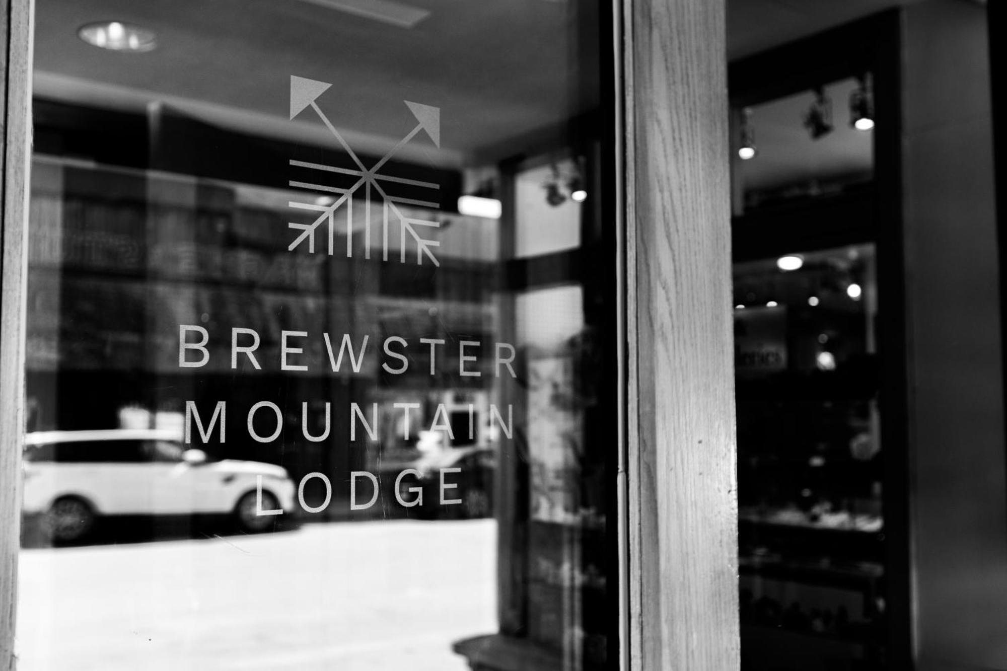Brewster Mountain Lodge Banff Exterior foto